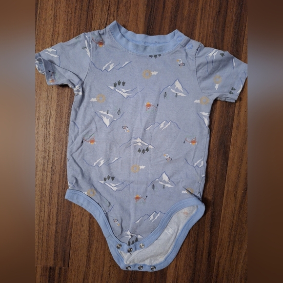 Garanimals Blue Short Sleeve Bodysuit with Mountain and Buffalo Print Size 18M - Picture 1 of 2
